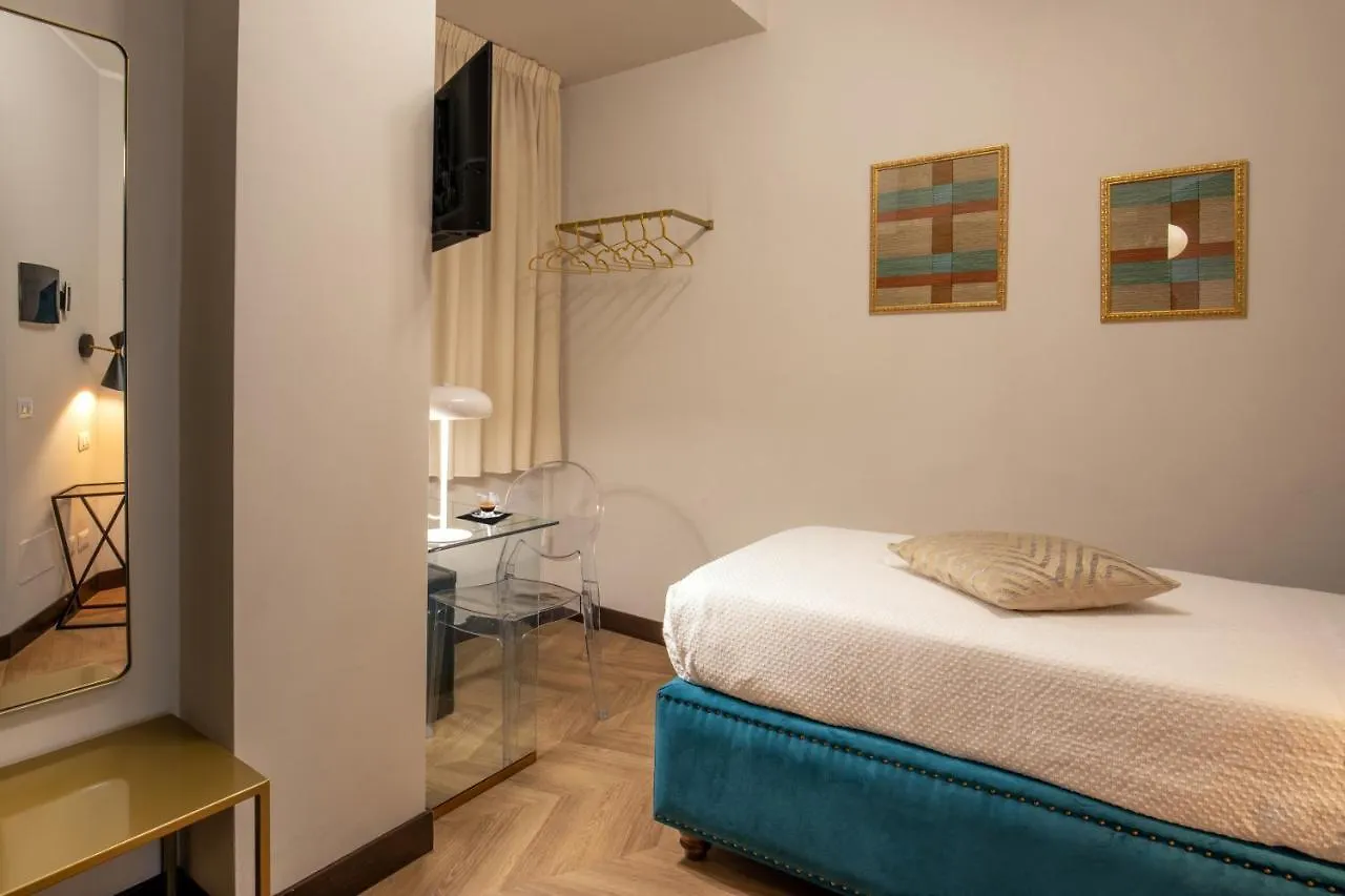 Daplace - Gran Torino Suites Rome Italy