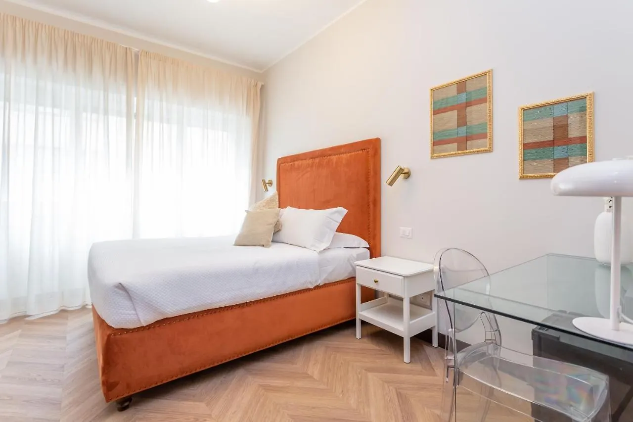 Daplace - Gran Torino Suites Rome Guest house
