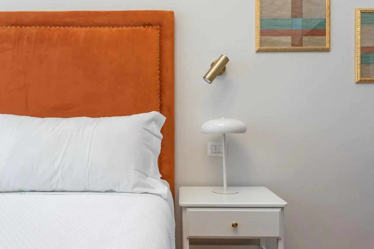 Guest house Daplace - Gran Torino Suites Rome Italy