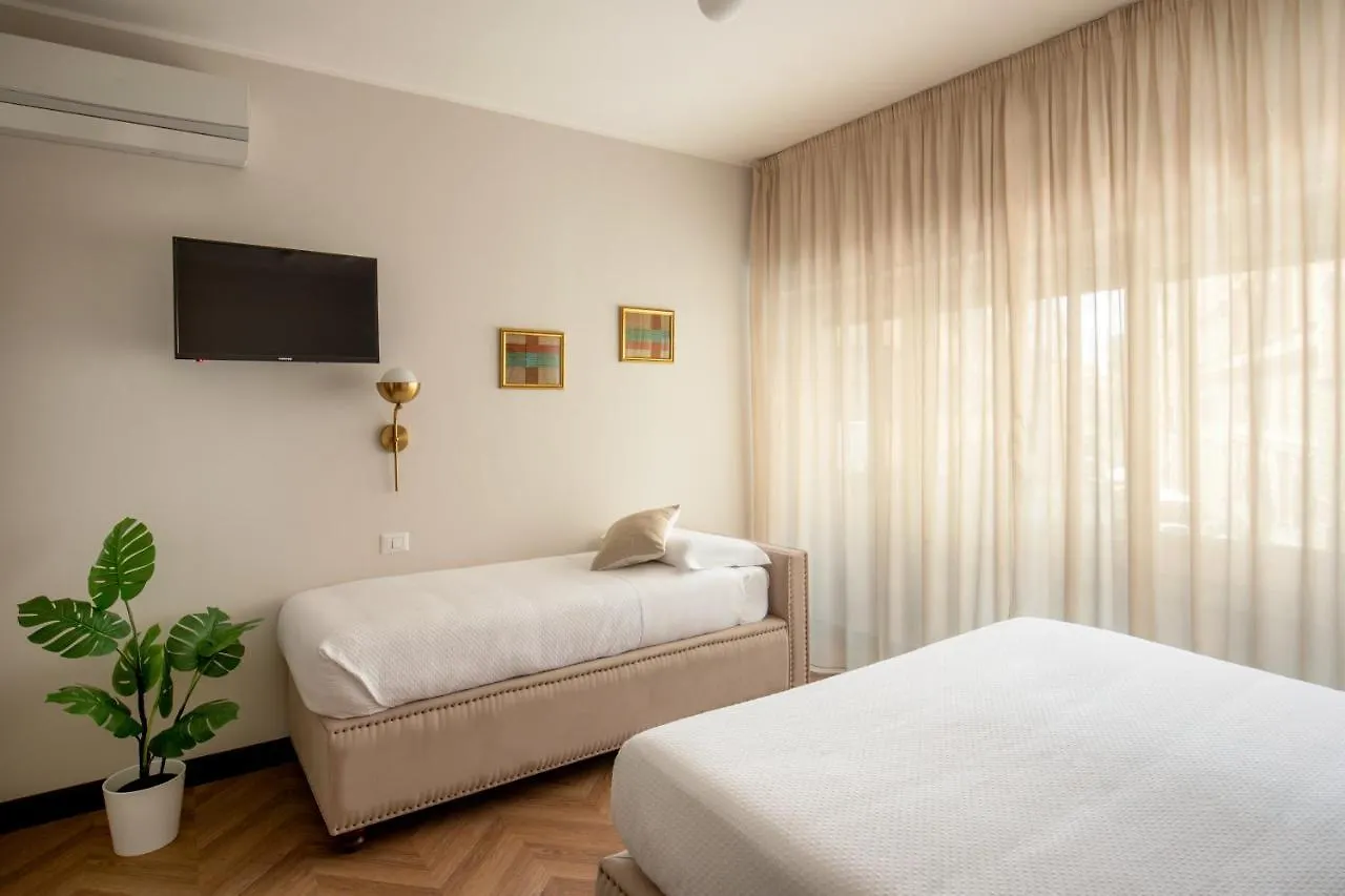 Daplace - Gran Torino Suites Rome Guest house