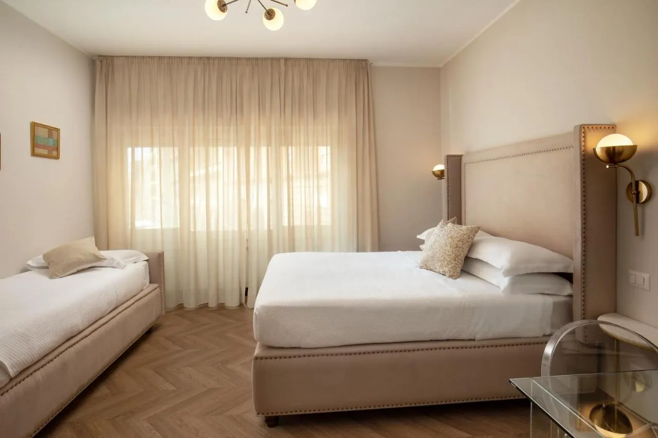 Daplace - Gran Torino Suites Rome 0*,  Italy